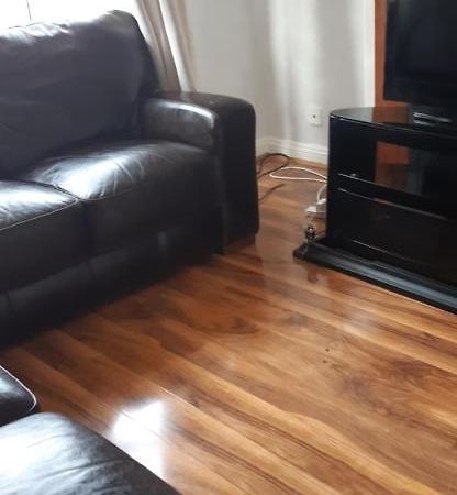 Our Guests Are Royal Apartment Wellingborough Exterior photo